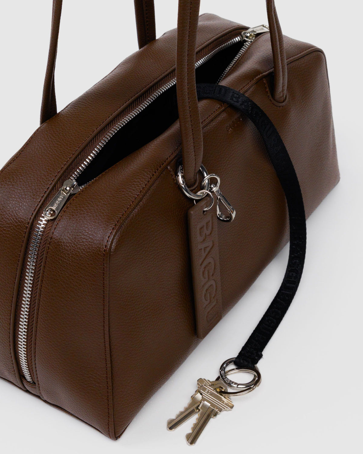 RECYCLED LEATHER BOWLER BAG - US 1942