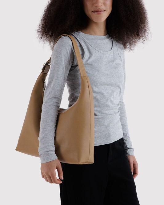 RECYCLED LEATHER SHOULDER BAG - US 7409