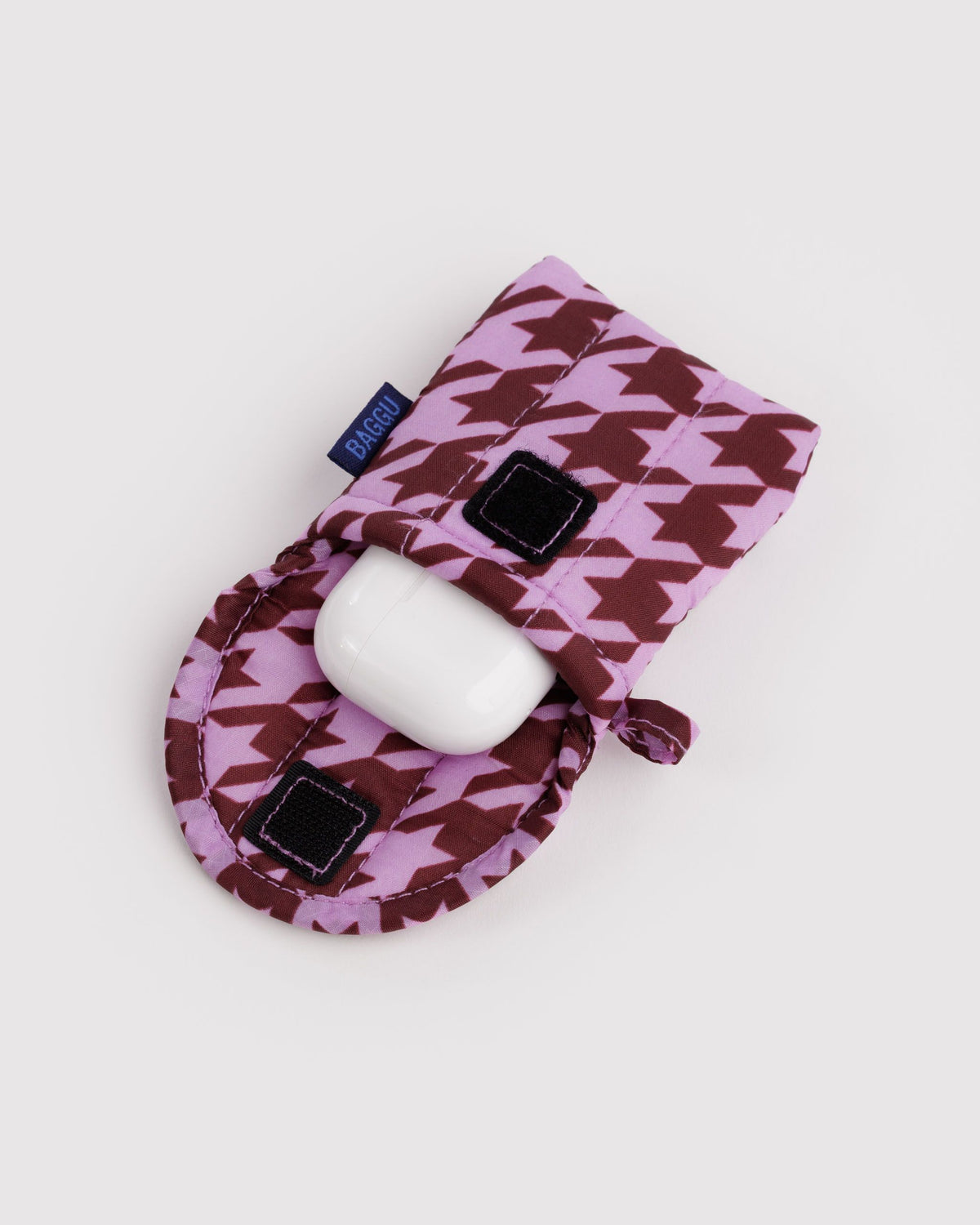 PUFFY EARBUDS CASE - US 7480