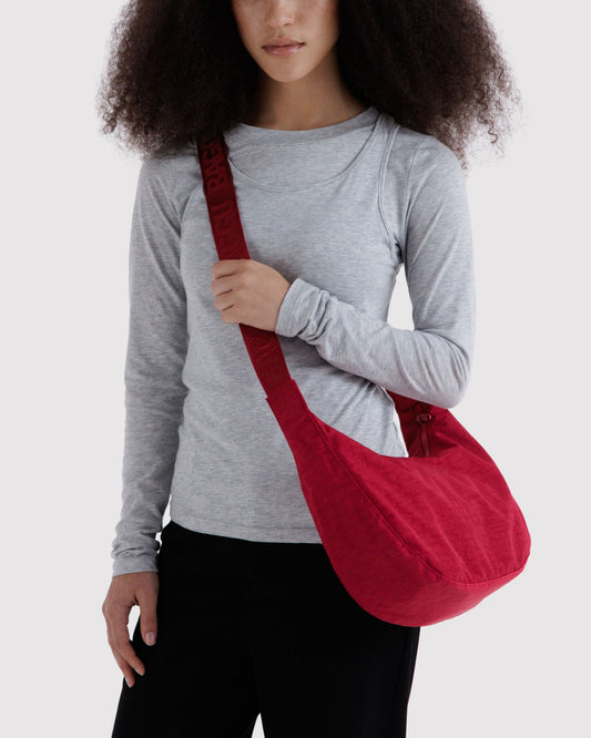 MEDIUM NYLON CRESCENT BAG - US 4518