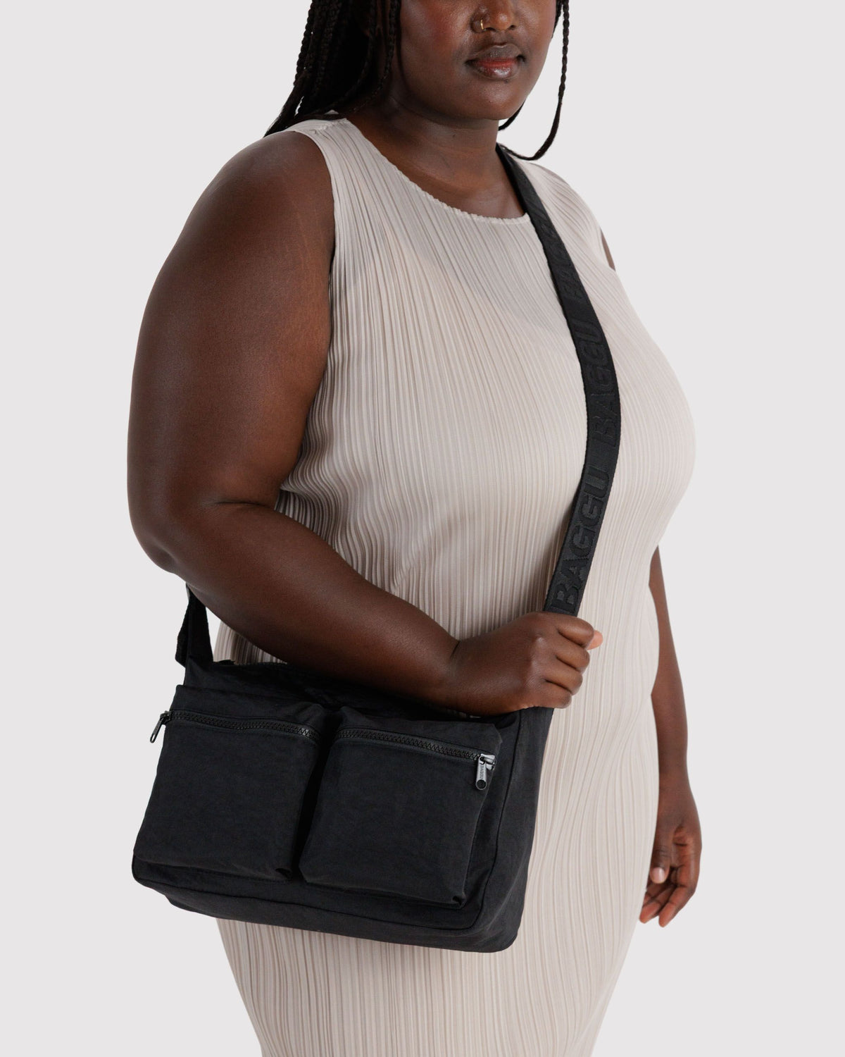 MEDIUM CARGO CROSSBODY - US 2266