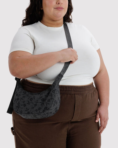 SMALL NYLON CRESCENT BAG - US 8949