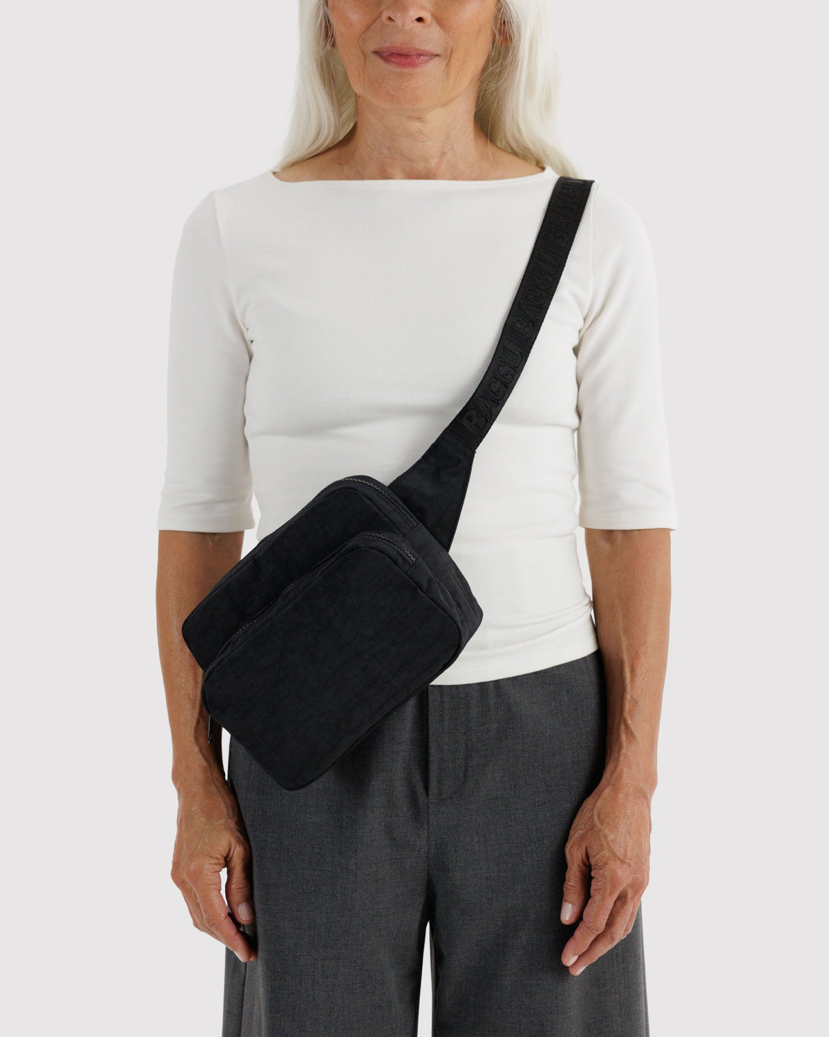 FANNY PACK - US 5803