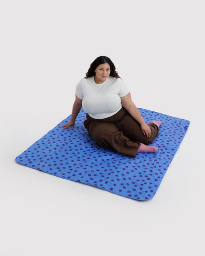 PUFFY PICNIC BLANKET - US 8295