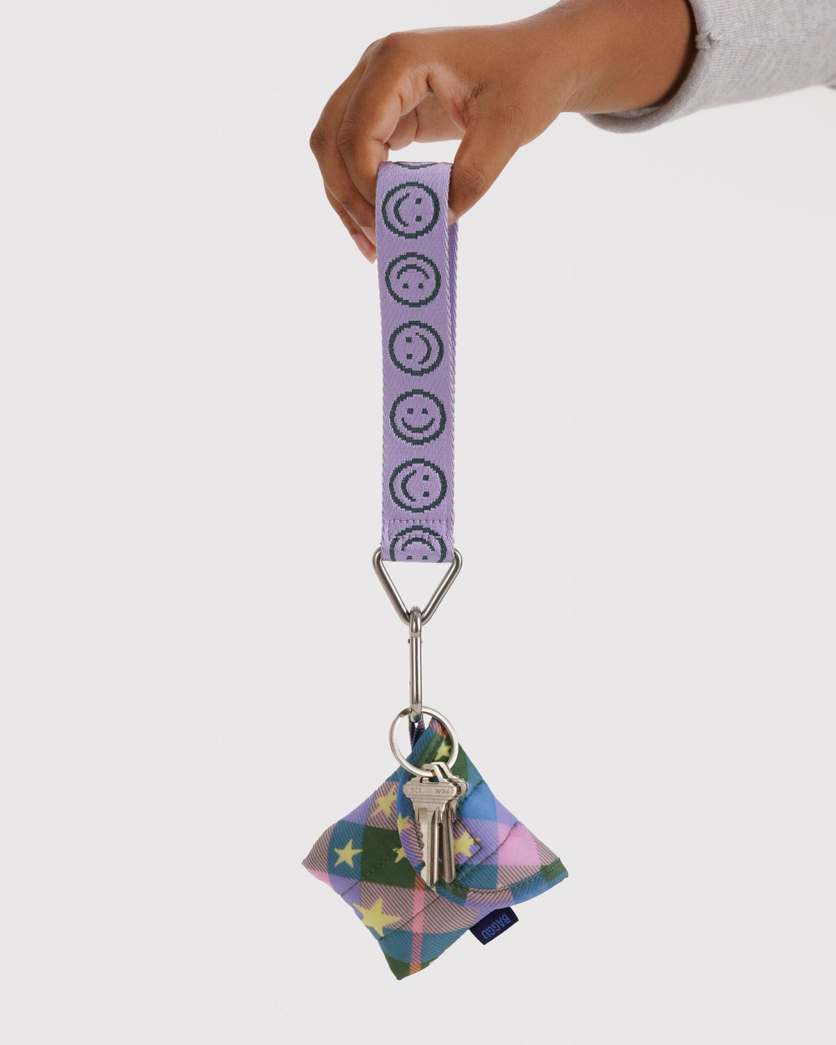 LOGO KEYCHAIN - US 4715