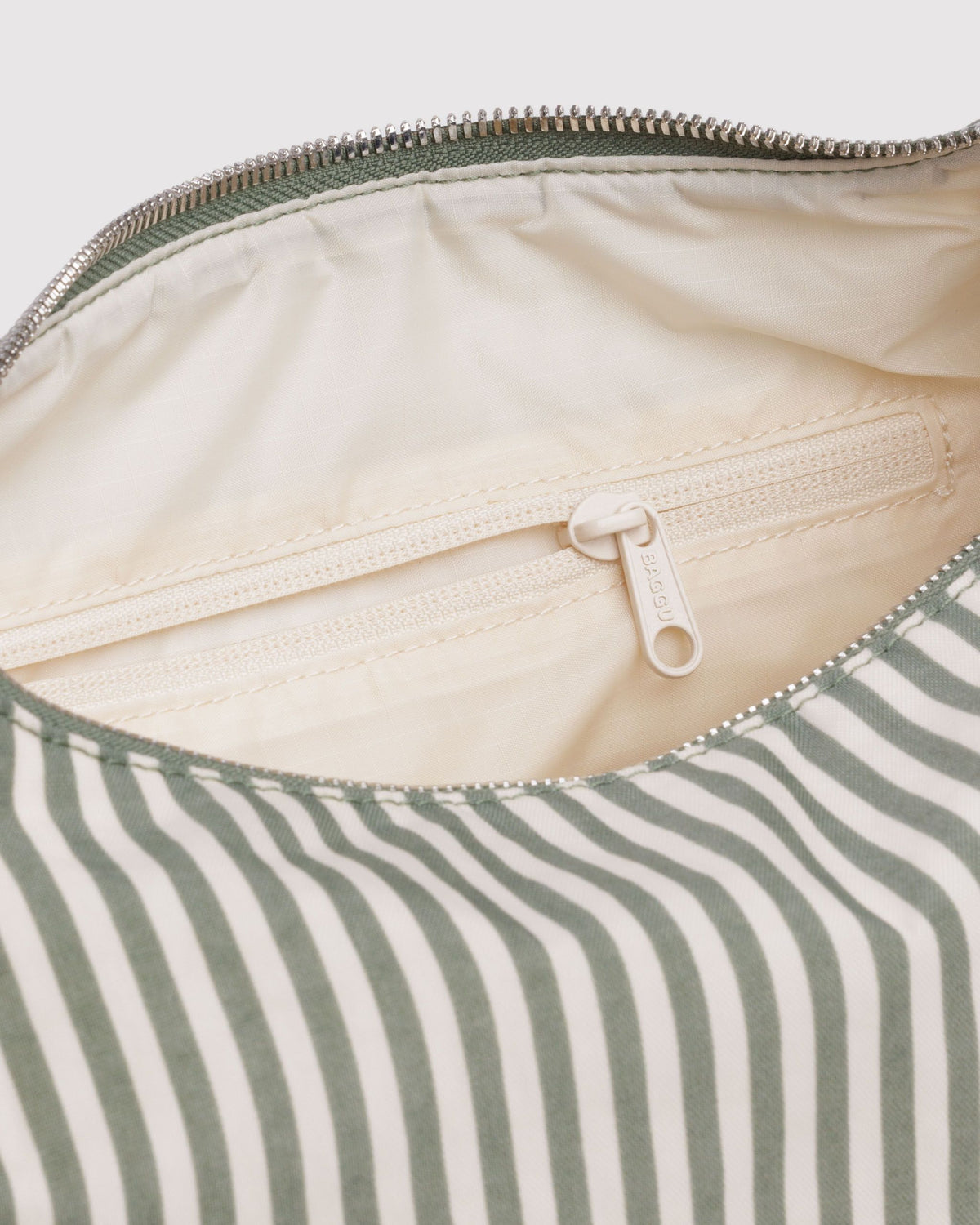 NYLON MERINGUE BAG - US 3241