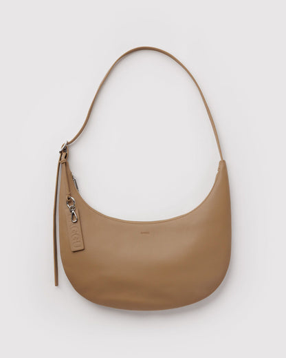 MEDIUM RECYCLED LEATHER FLAT CRESCENT - US 2975