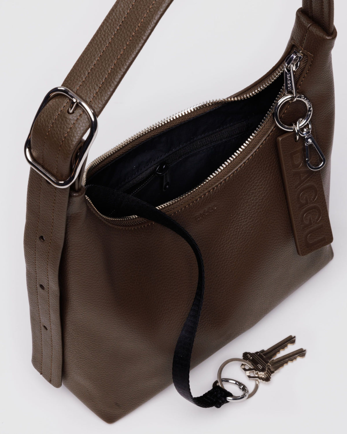 MINI RECYCLED LEATHER SHOULDER BAG - US 7106