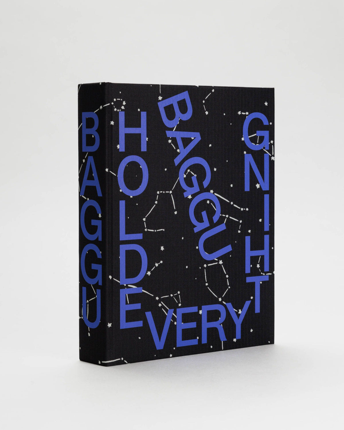 HOLD EVERYTHING: 15 YEARS OF BAGGU - US 7695
